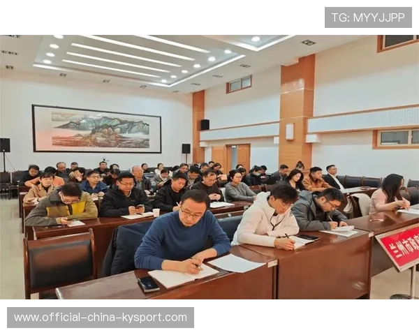新闻中心战略升级员工培训成果展示推动核心竞争力提升，能力提升培训新闻稿